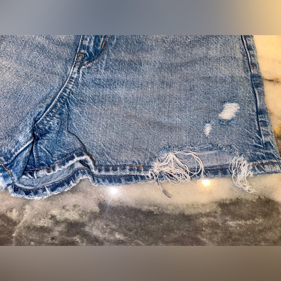 🔹American Eagle Women’s Denim Shorts - Picture 3 of 6